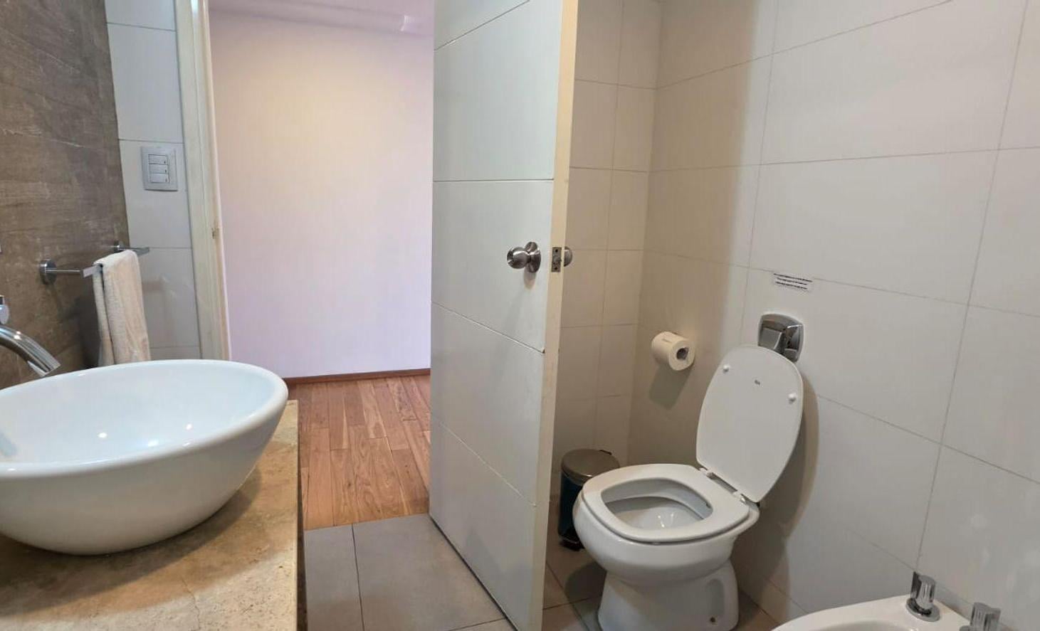 Foto de Venta Monoambiente apto oficina/profesional-Luján, imagen 5