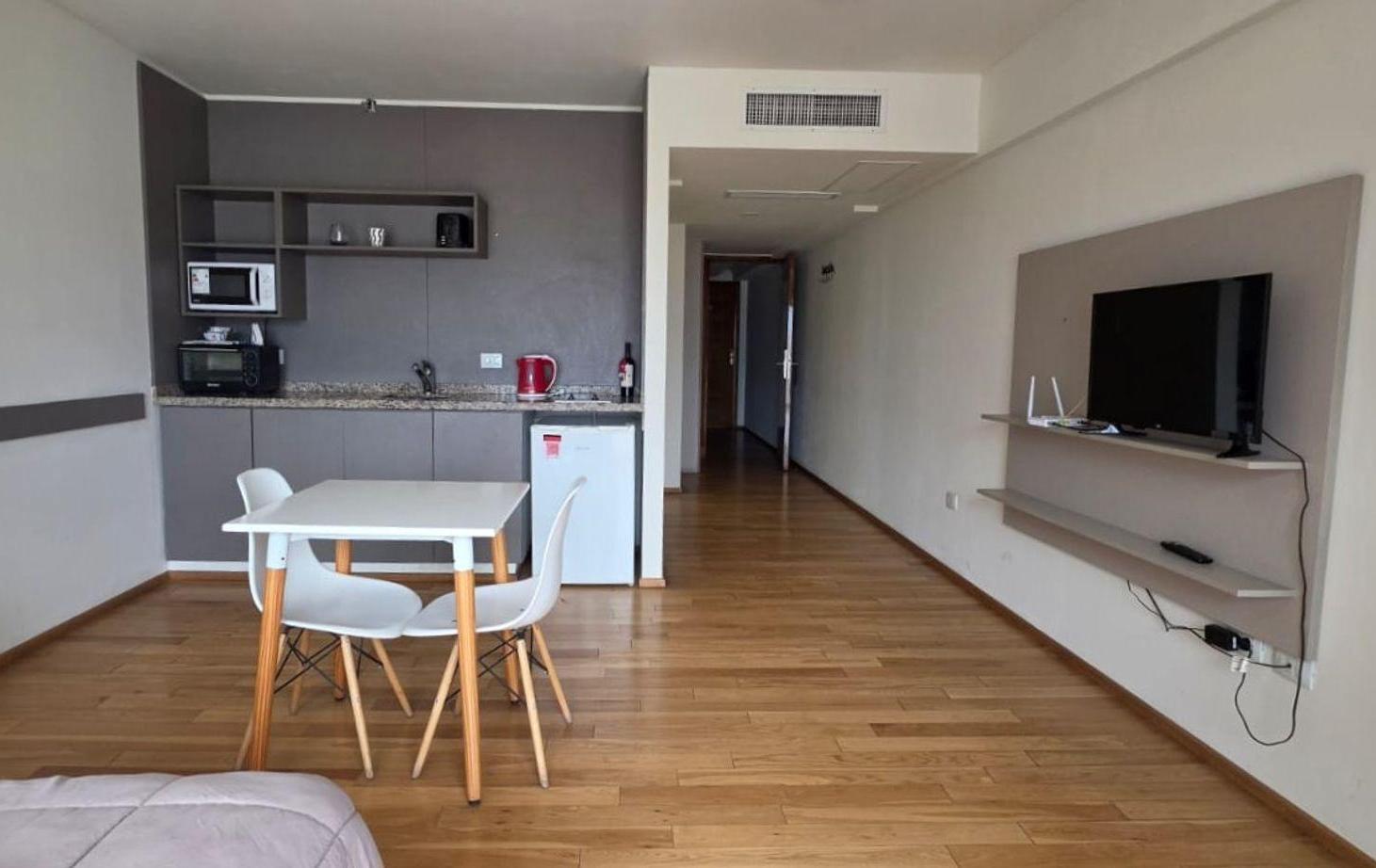 Foto de Venta Monoambiente apto oficina/profesional-Luján, imagen 3