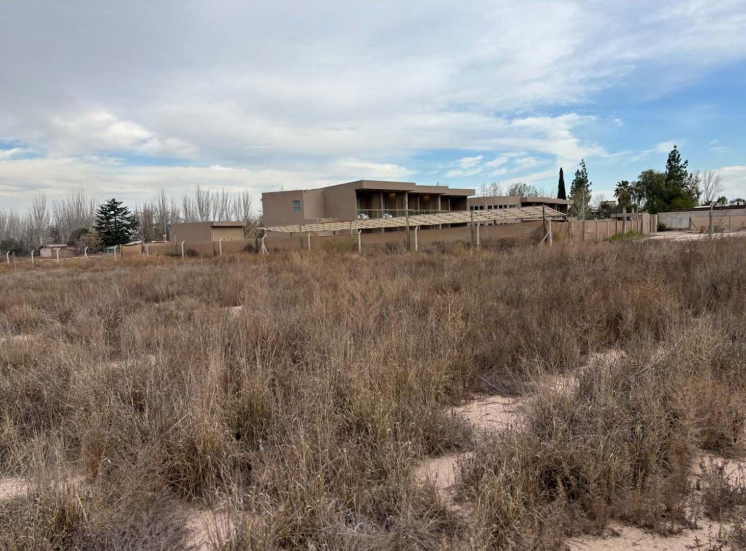 Foto de VENTA DE LOTE EN VISTALBA, imagen 3