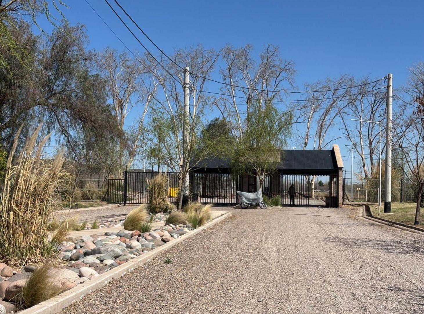Foto de LOTE EN VENTA EN PEDRIEL LUJAN DE CUYO, imagen 2