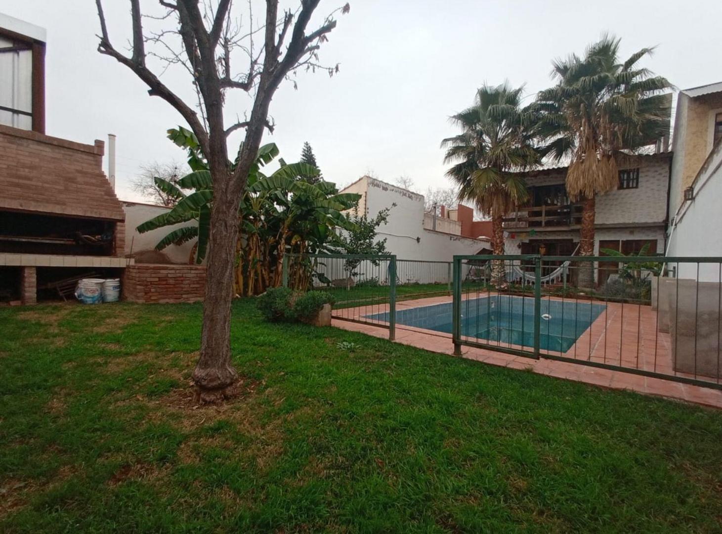 Foto de ALQUILER CASA CAPITAL 4ta OESTE, imagen 1