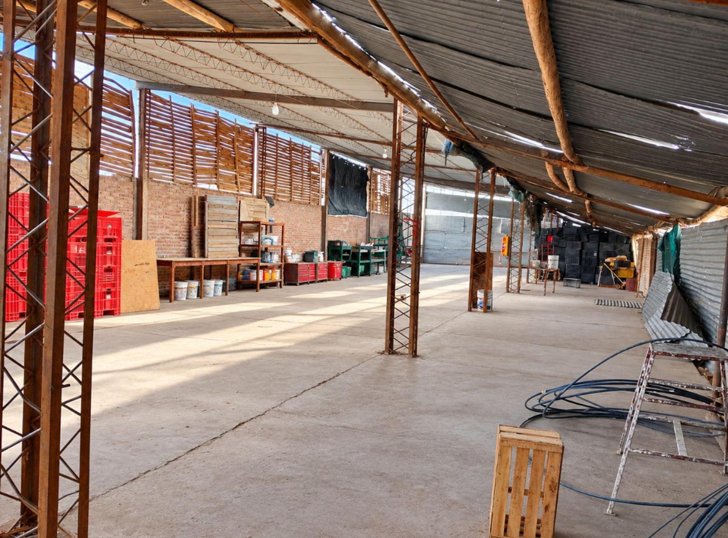 Foto de VENTA GALPÓN EN PERDRIEL, imagen 2