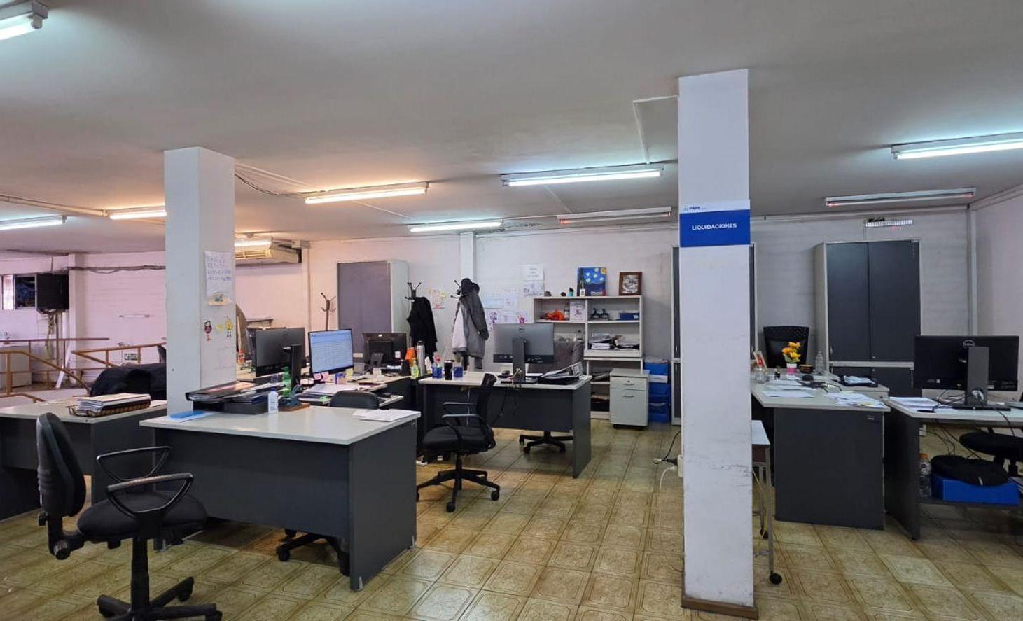 Foto de Venta Gran local comercial esquina Calle Córdoba, imagen 3