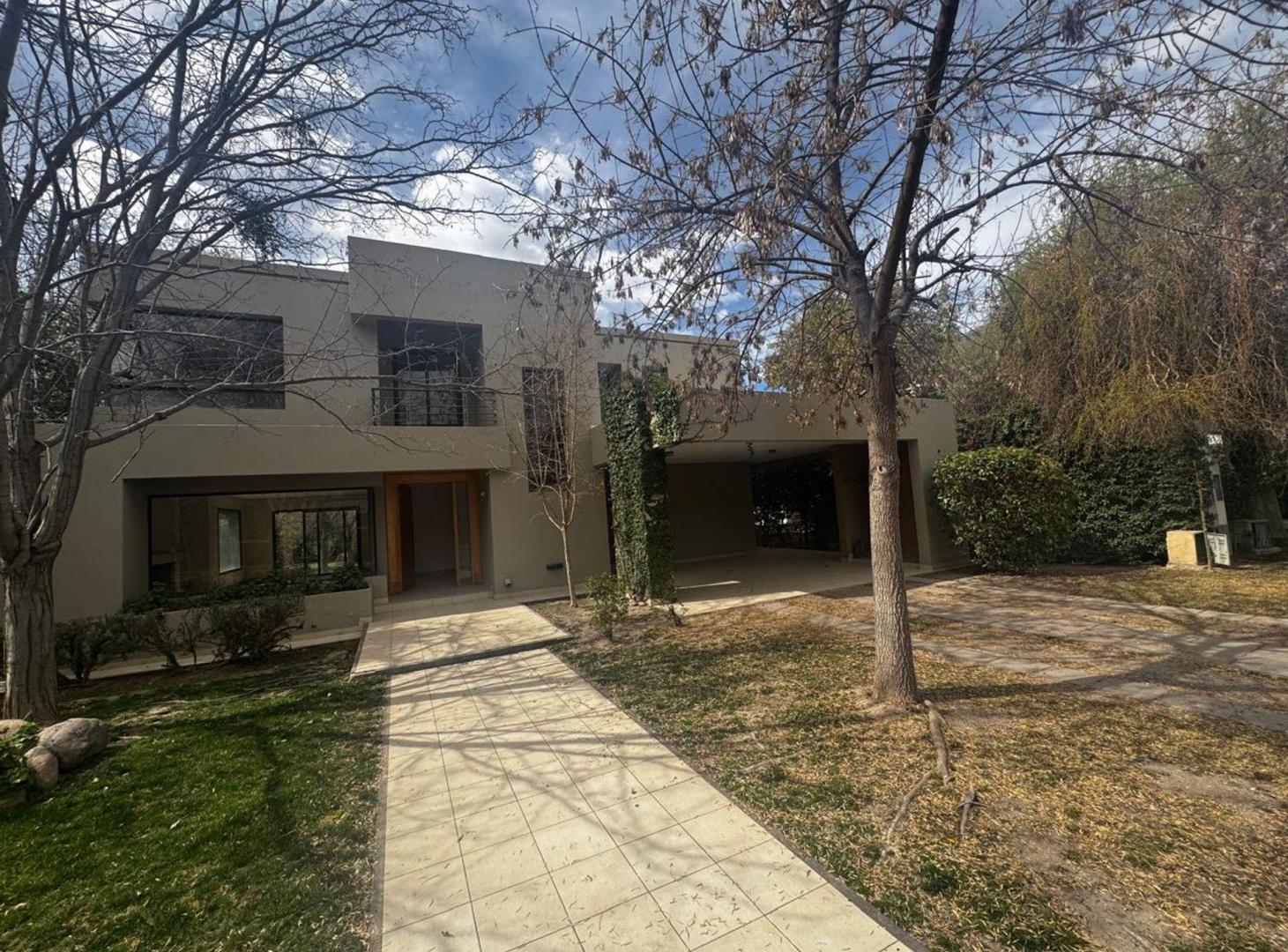 Foto de VENTA CASA BARRIO PRIVADO CHACRAS DE CORIA, imagen 2