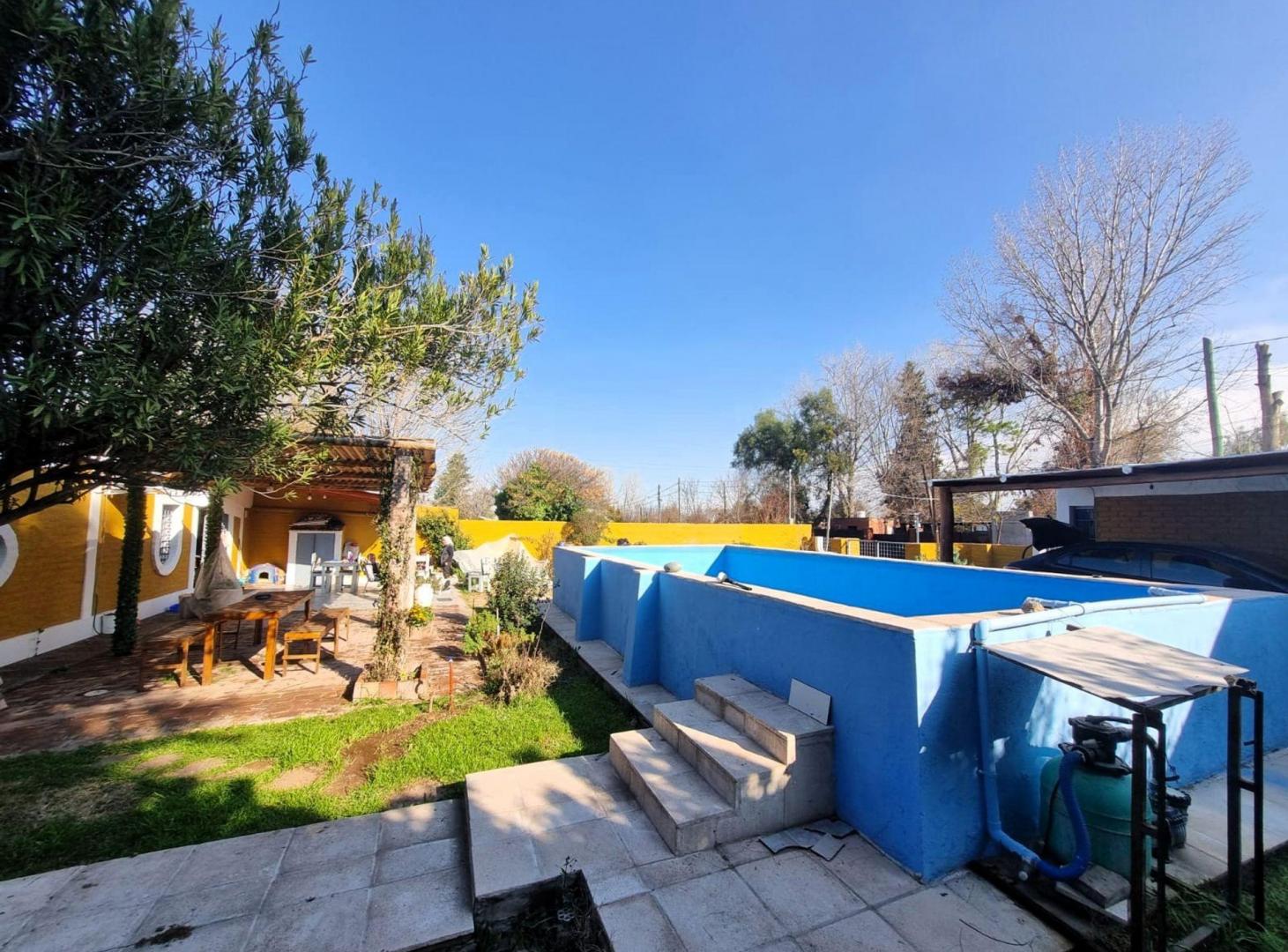 Foto de Venta casa con pileta y dpto en Las Compuertas, imagen 3