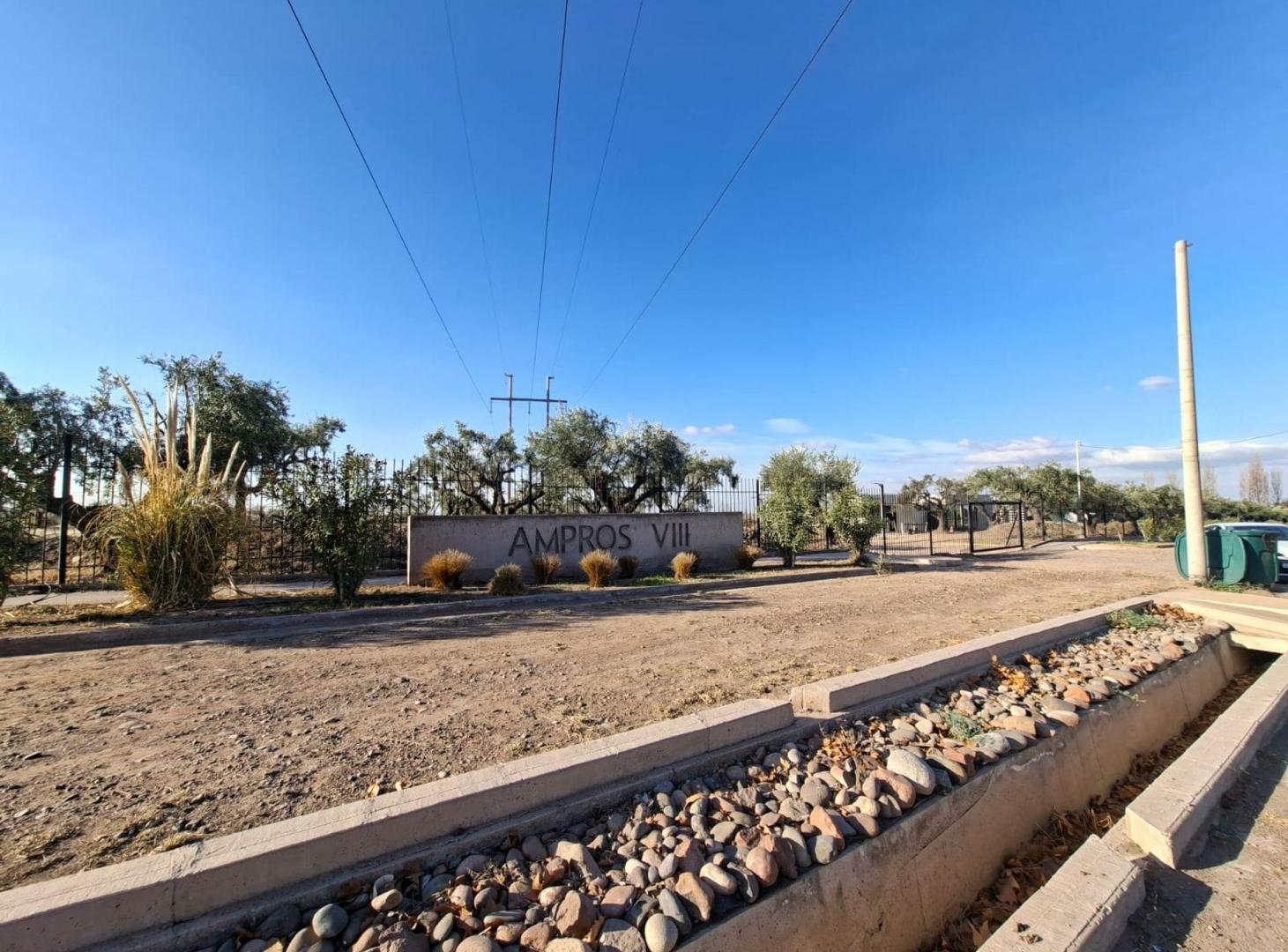 Foto de LOTE EN VENTA-AMPROS VIII-CRUZ DE PIEDRA - MAIPU, imagen 3