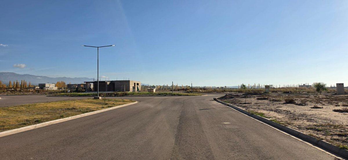 Foto de Venta lote esquina Pinar Vistalba.Recibo camioneta, imagen 4