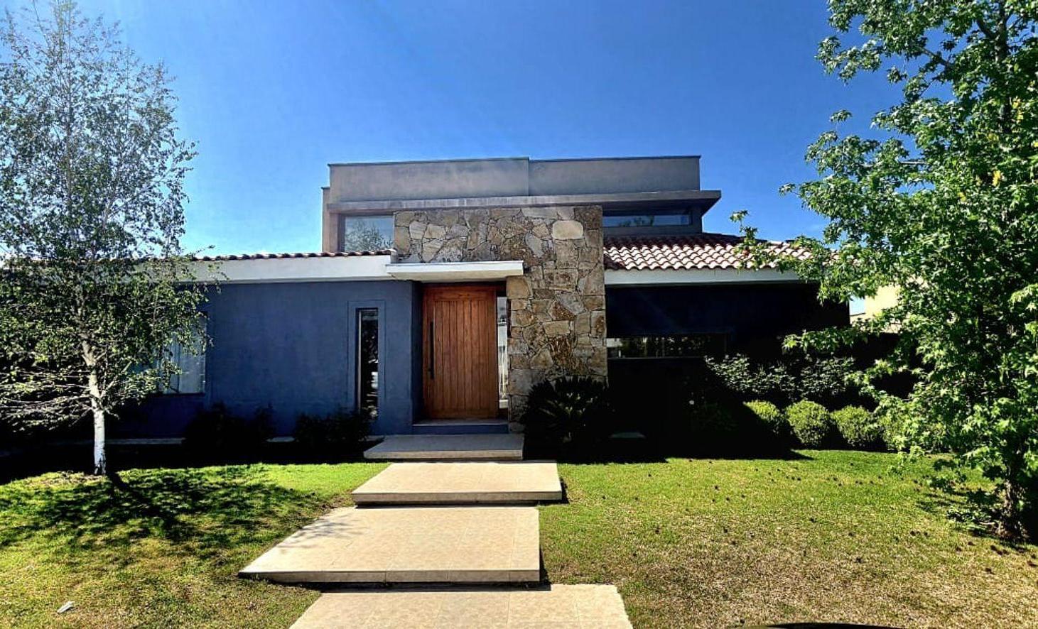 Foto de Venta Casa Villa Atilia a precio mercado- Permuta, imagen 2