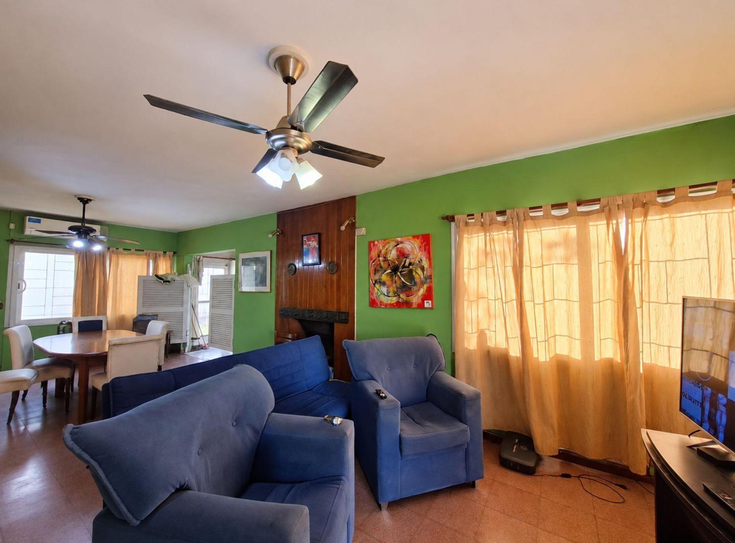 Foto de VENTA - PERMUTA CASA CON GRAN TERRENO - GODOY CRUZ, imagen 1