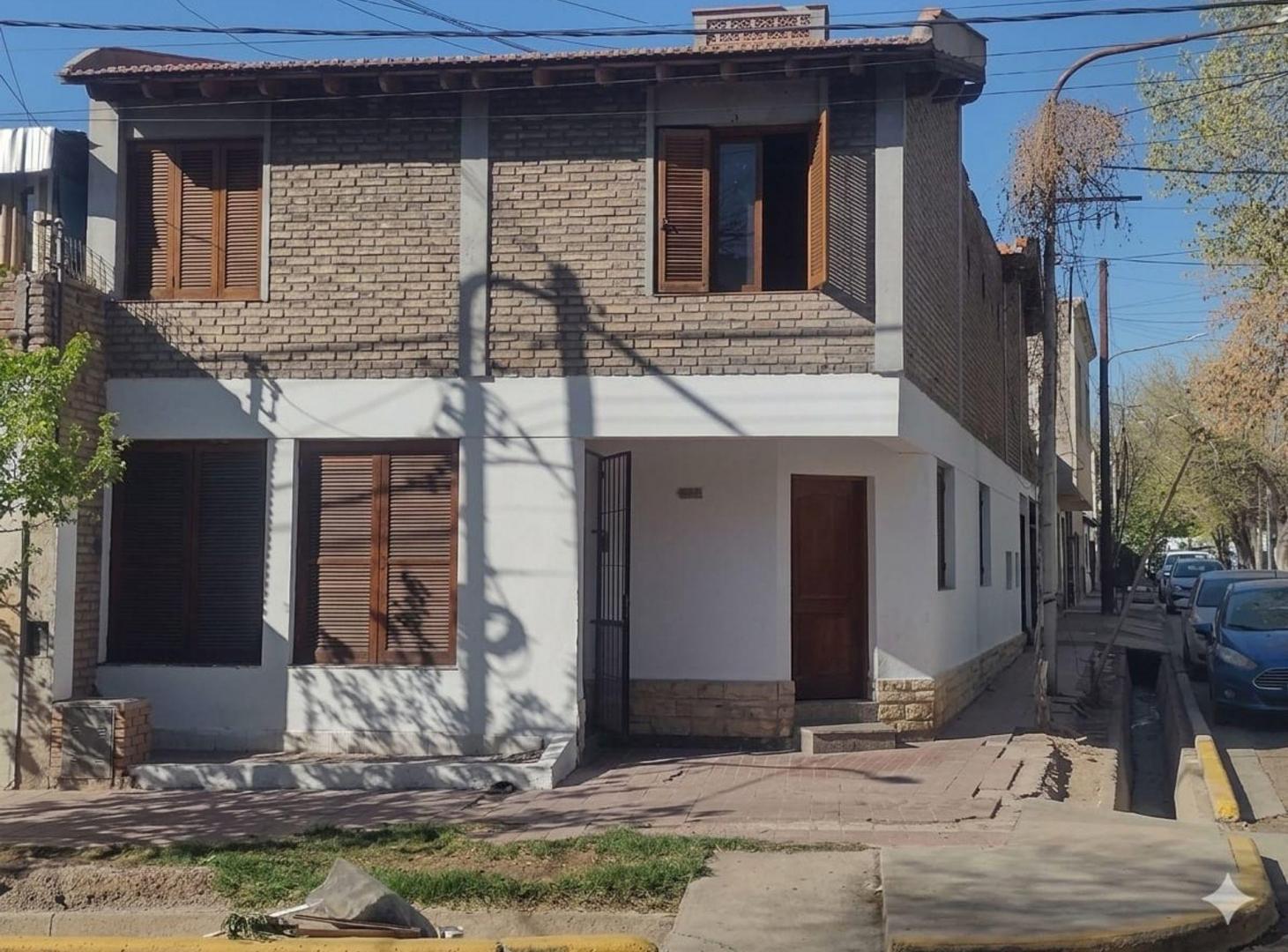 Foto de VENTA DE CASA DOS PLANTAS EN SAN JOSE GUAYMALLÉN, imagen 1