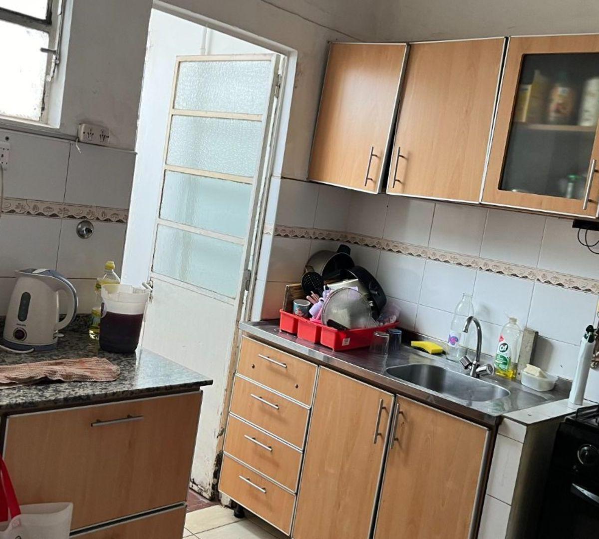 Venta PH 5 Ambientes Zona Boedo, con Balcon, Patio 3