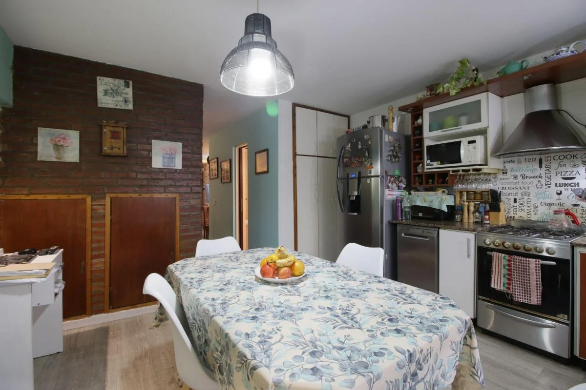 Duplex 4 Amb C/ptio y Qcho + Dpto Pque Pcios 5
