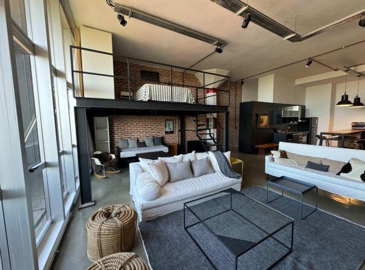 ALQUILER LOFT AMOBLADO EQUIPADO FULL AMENITIES 2