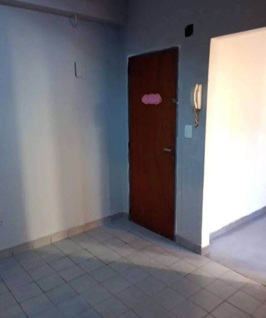Venta Dpto 3 Amb en Gral San Martín. Patio propio. 4