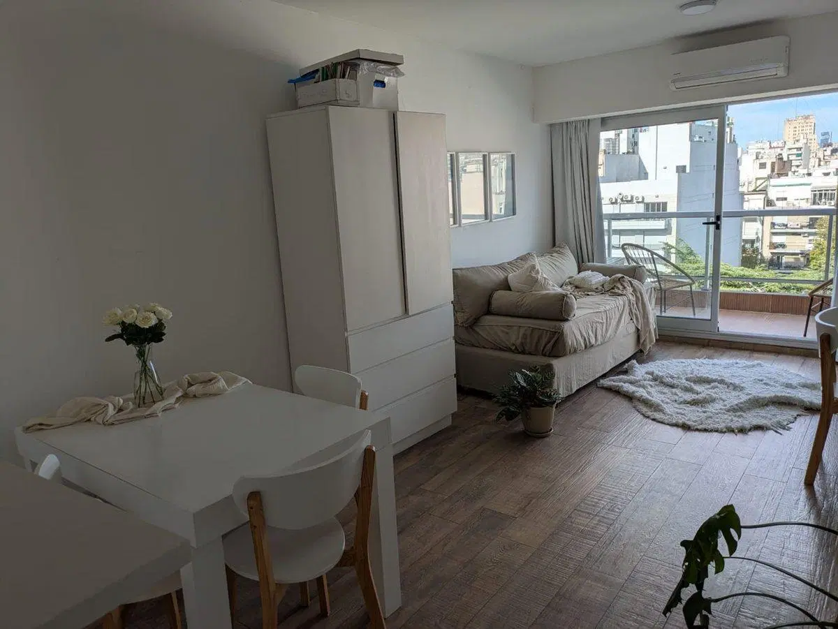 ALQUILER MONOAMBIENTE CON BALCON EN RECOLETA 5