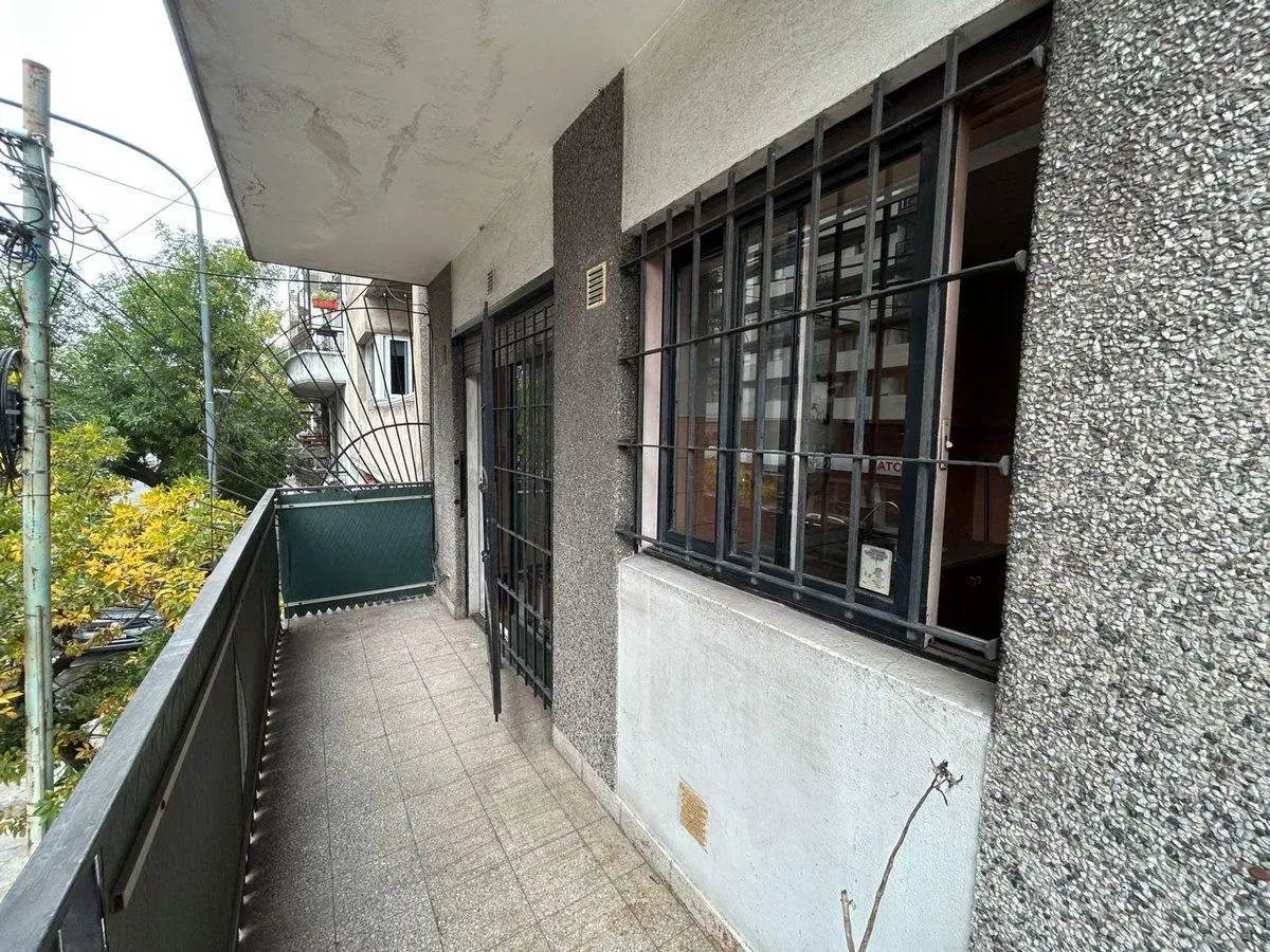 VENTA DEPARTAMENTO 3 AMB CON DOBLE BALCON EN BOEDO 2