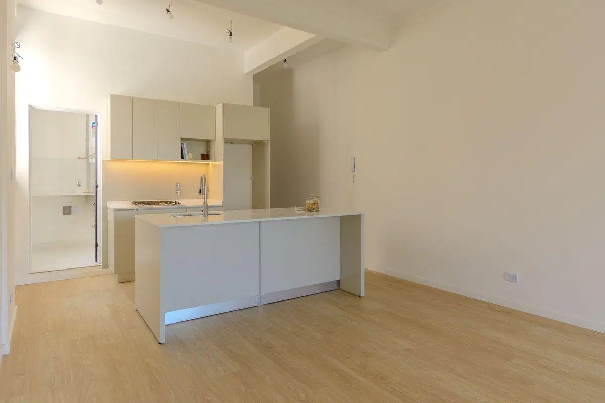 Venta zona UADE 3 ambientes Reciclado APTO Credito 3