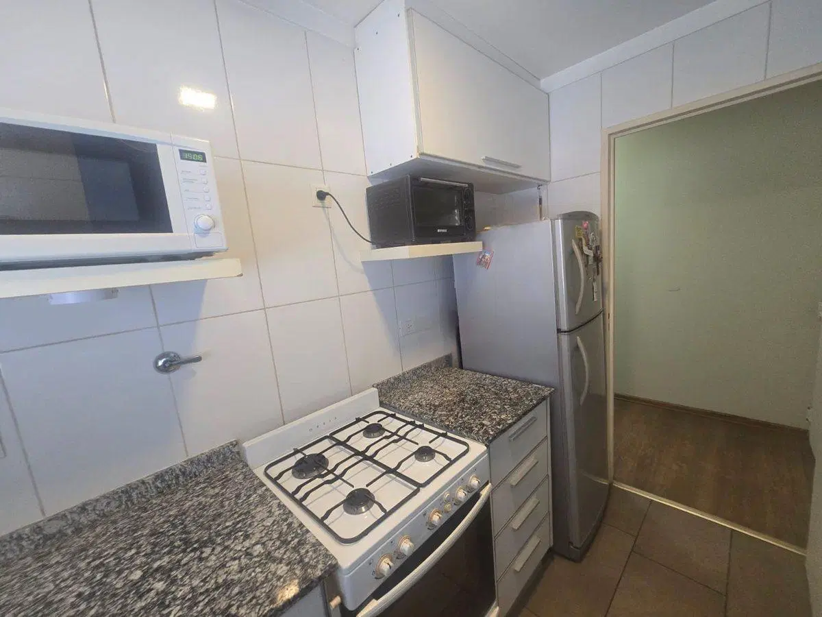 Depto 2 amb en venta con cochera Parque Chacabuco 2