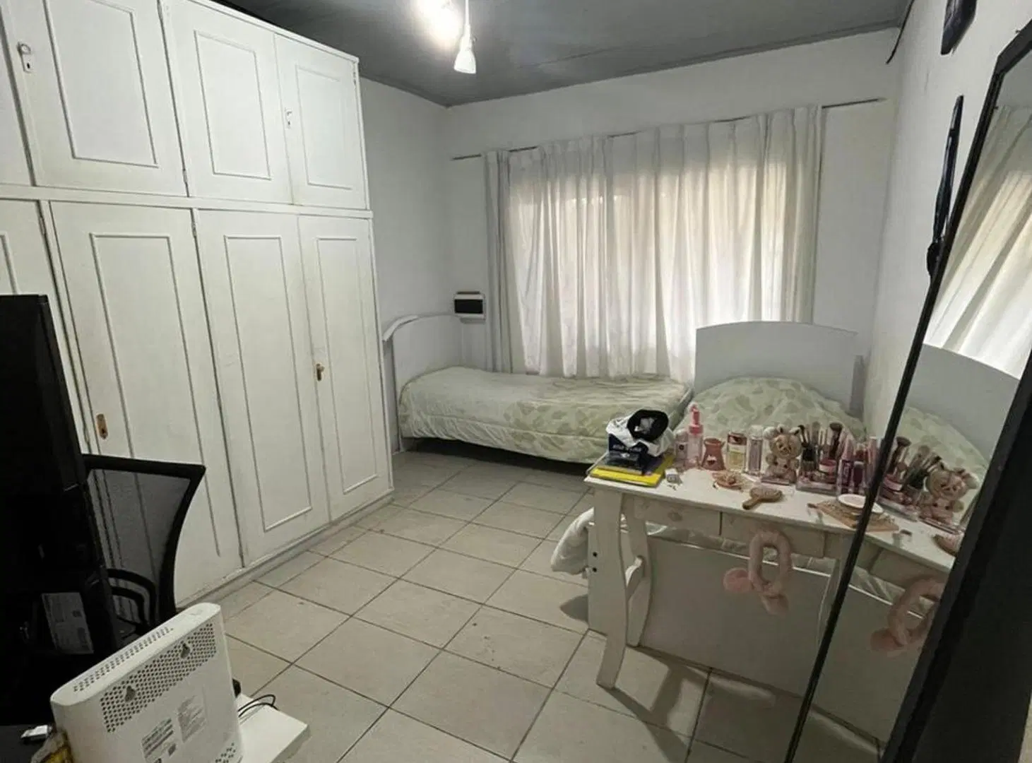 Venta casa 3 ambientes cochera, lavadero, y fondo 3