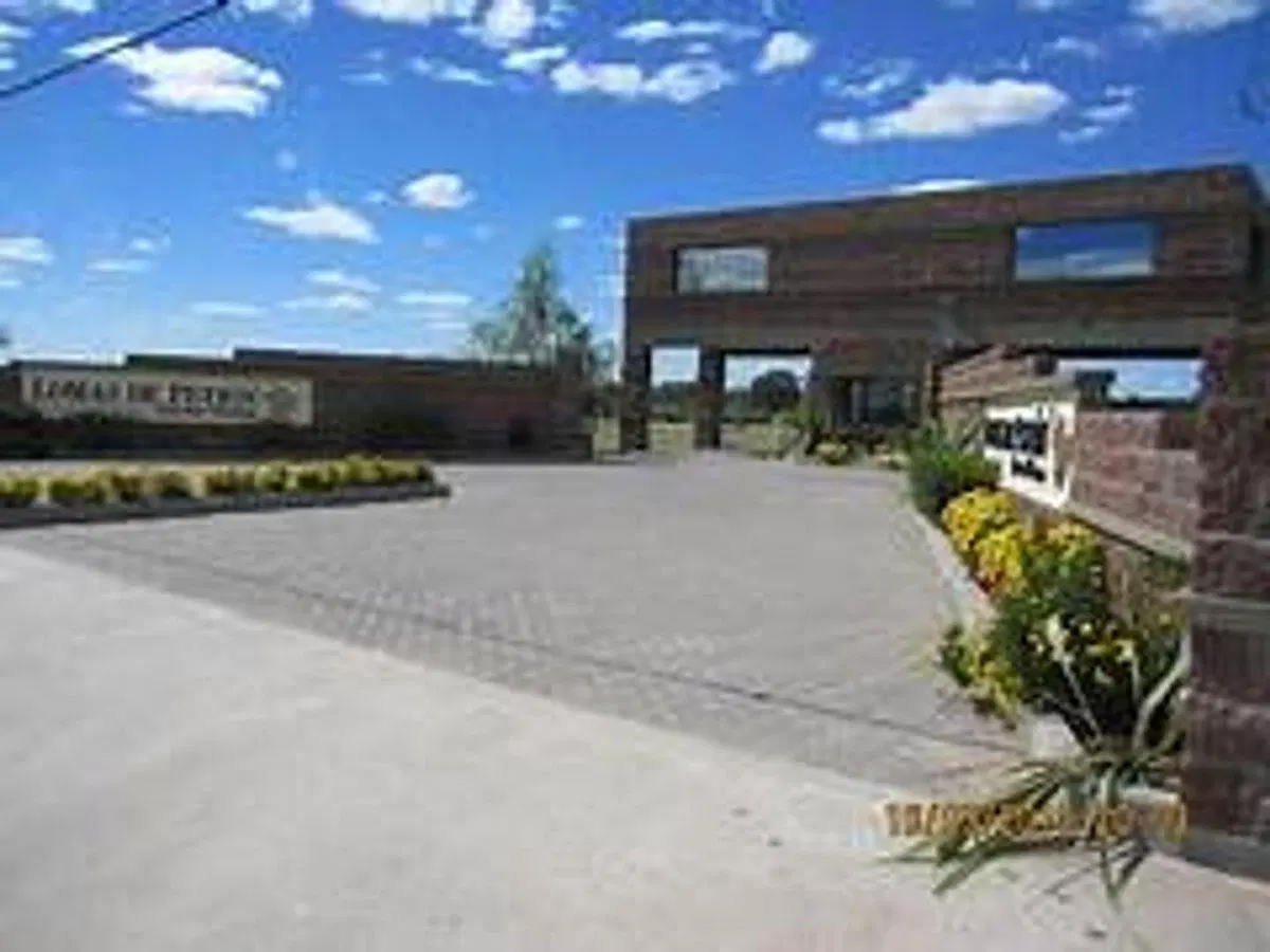 Lote en venta. B° Privado Lomas de Petión. 1586 m2 4