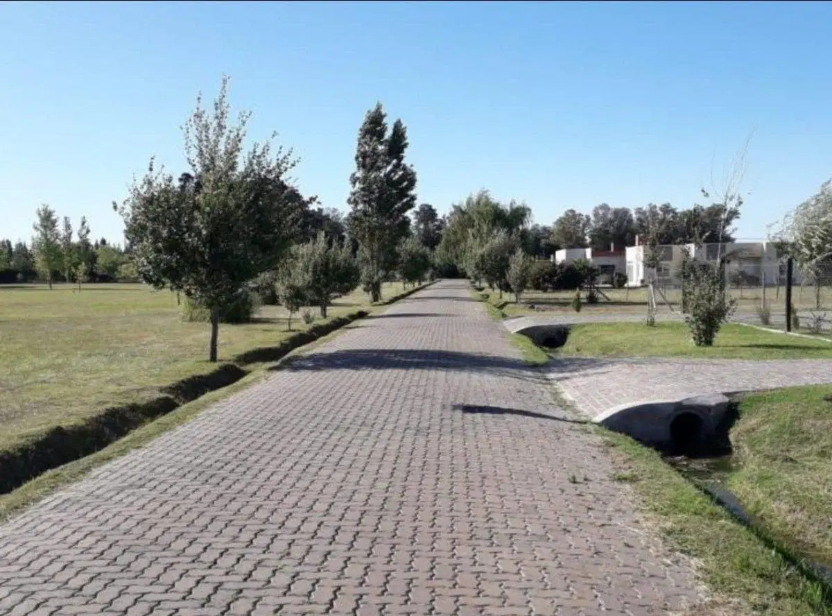 Lote en venta. B° Privado Lomas de Petión. 1922 m2 4