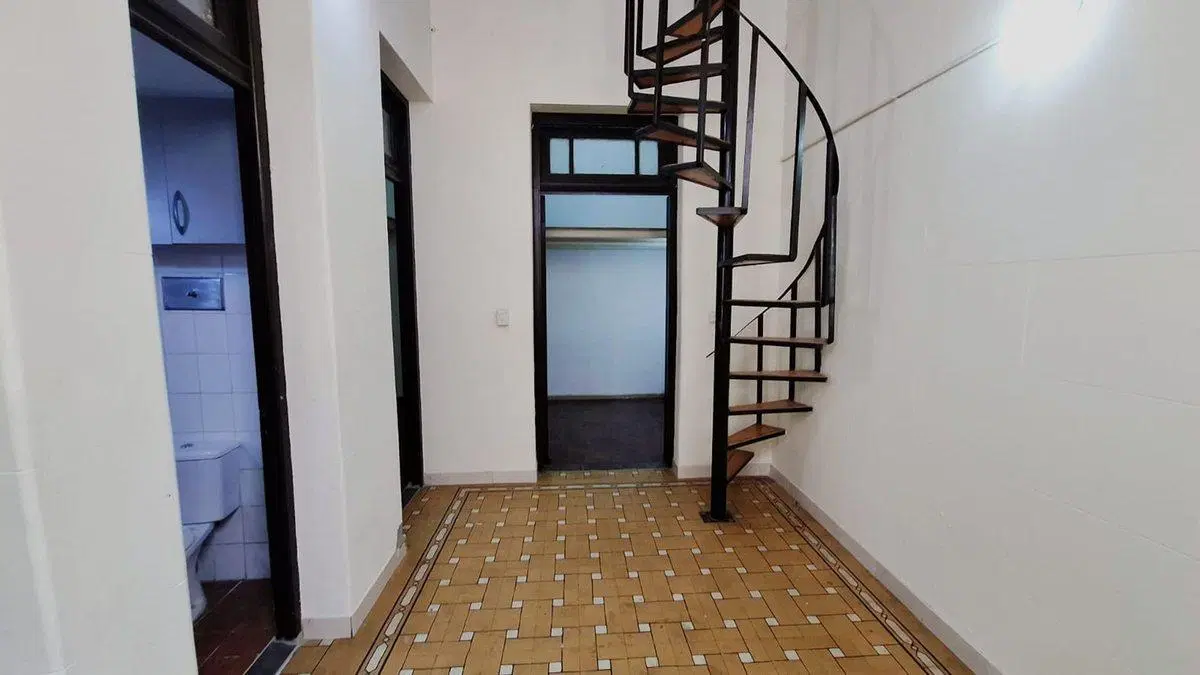 VENTA PH 3 AMBIENTES CON PATIO EN PARQUE CHACABUCO 3