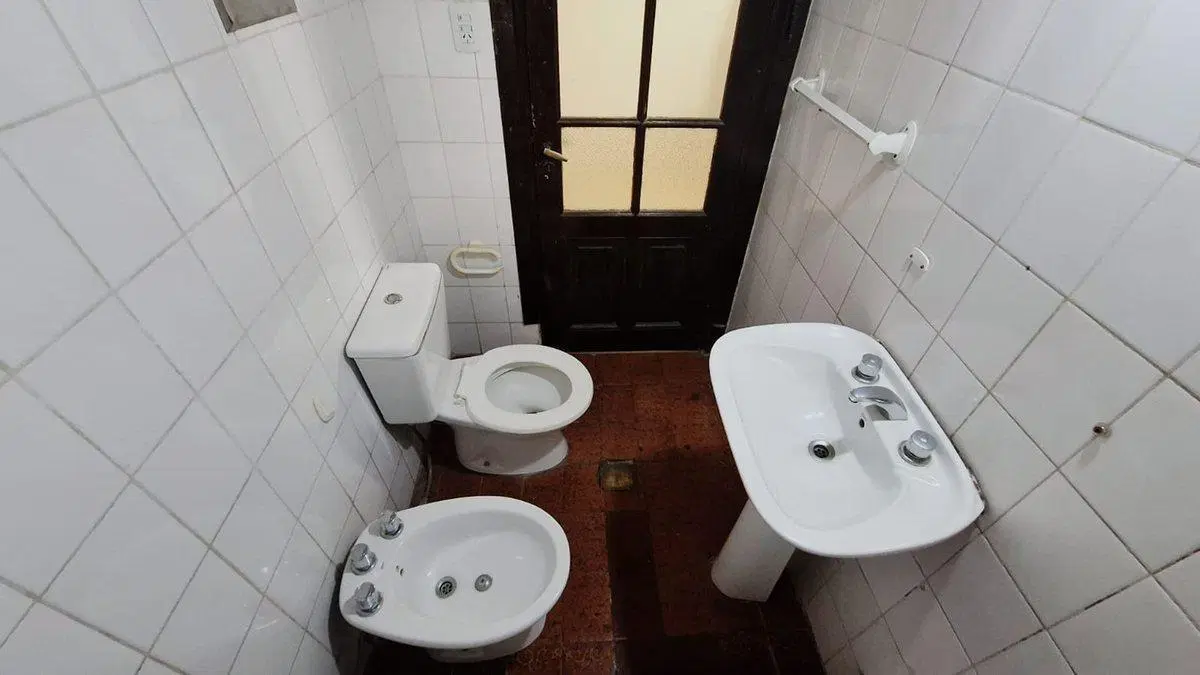 VENTA PH 3 AMBIENTES CON PATIO EN PARQUE CHACABUCO 4