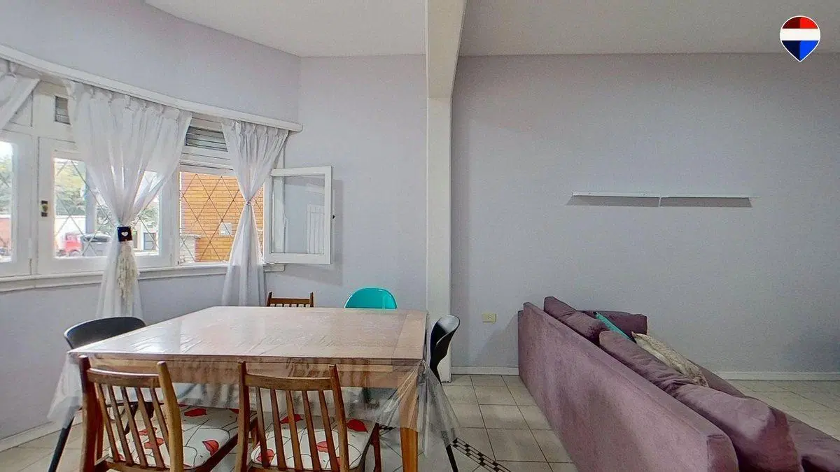 Venta casa 4 amb cochera parrilla  Monte Castro 5