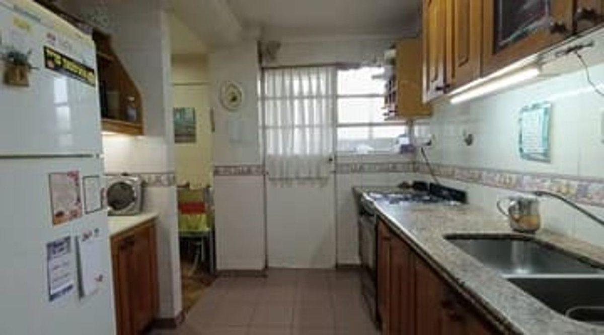 Foto de VENTA 3 AMBIENTES C BALCON FRENTE FLORES, imagen 5