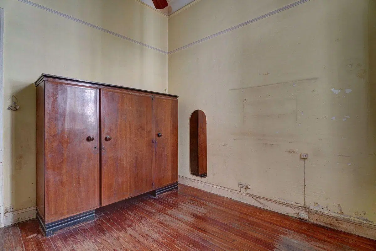 Venta Departamento de 4 ambientes c/dependencia 3
