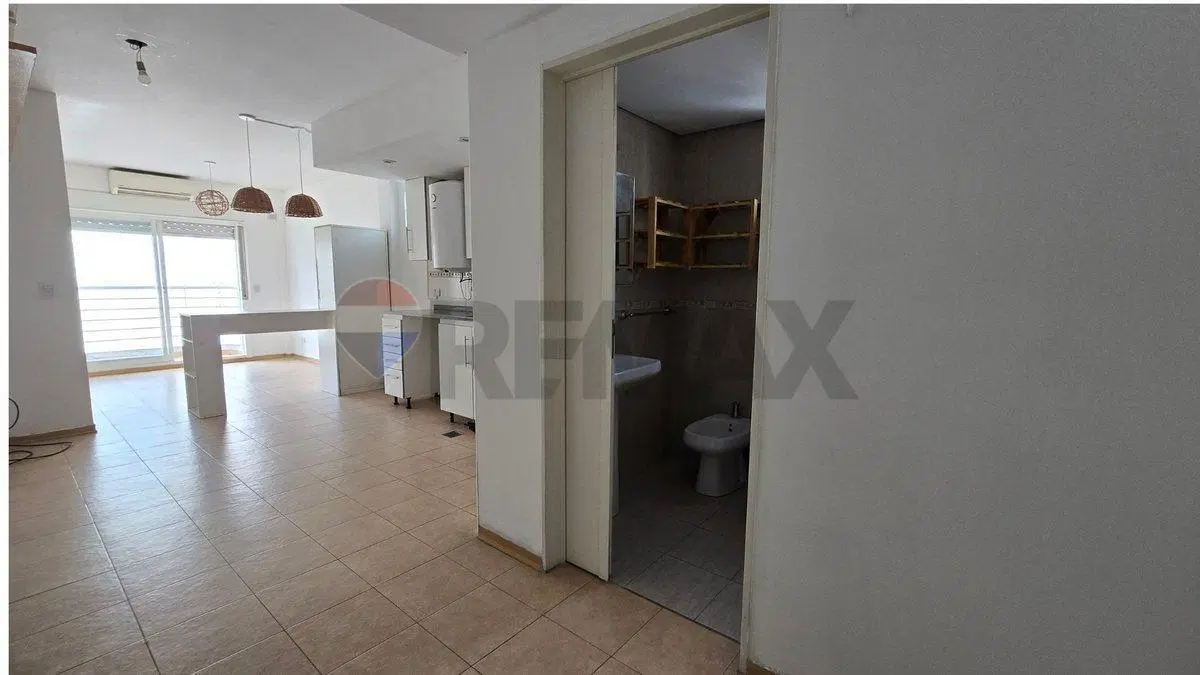 ALQUILER DEPTO MONOAMBIENTE CON BALCON-ALMAGRO 2