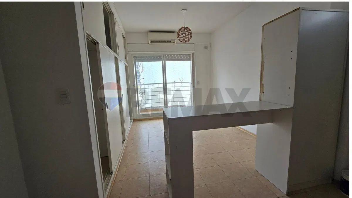 ALQUILER DEPTO MONOAMBIENTE CON BALCON-ALMAGRO 4