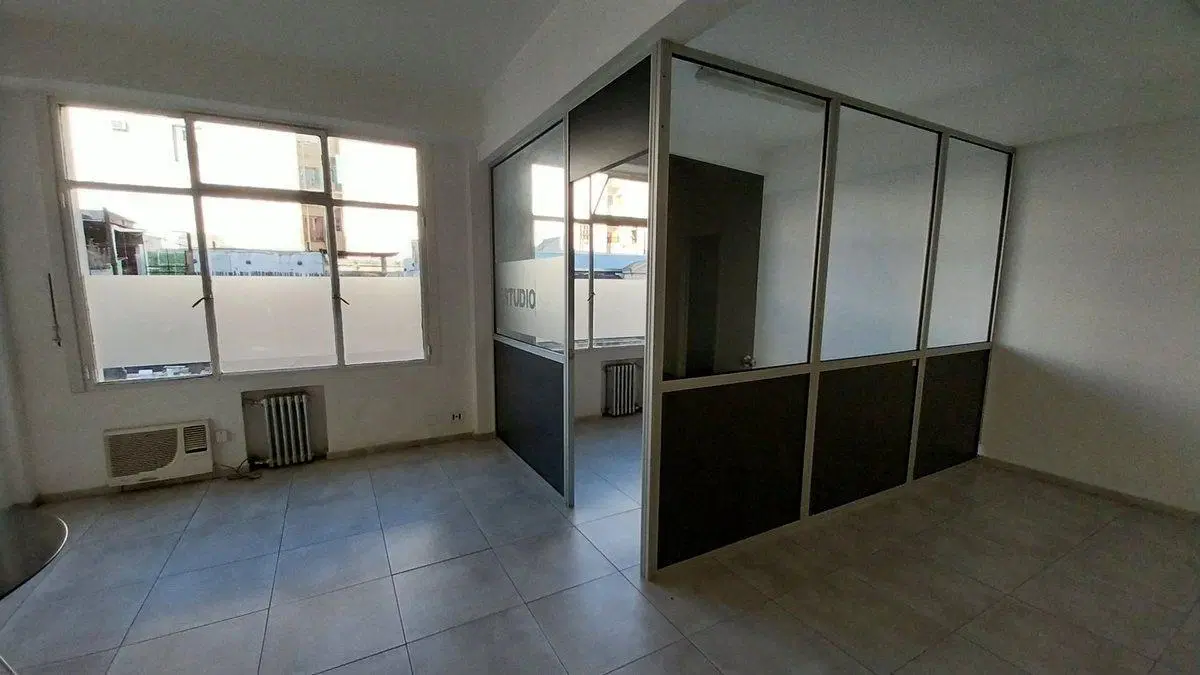 Venta oficina y las acciones de la S.A. San Telmo 4