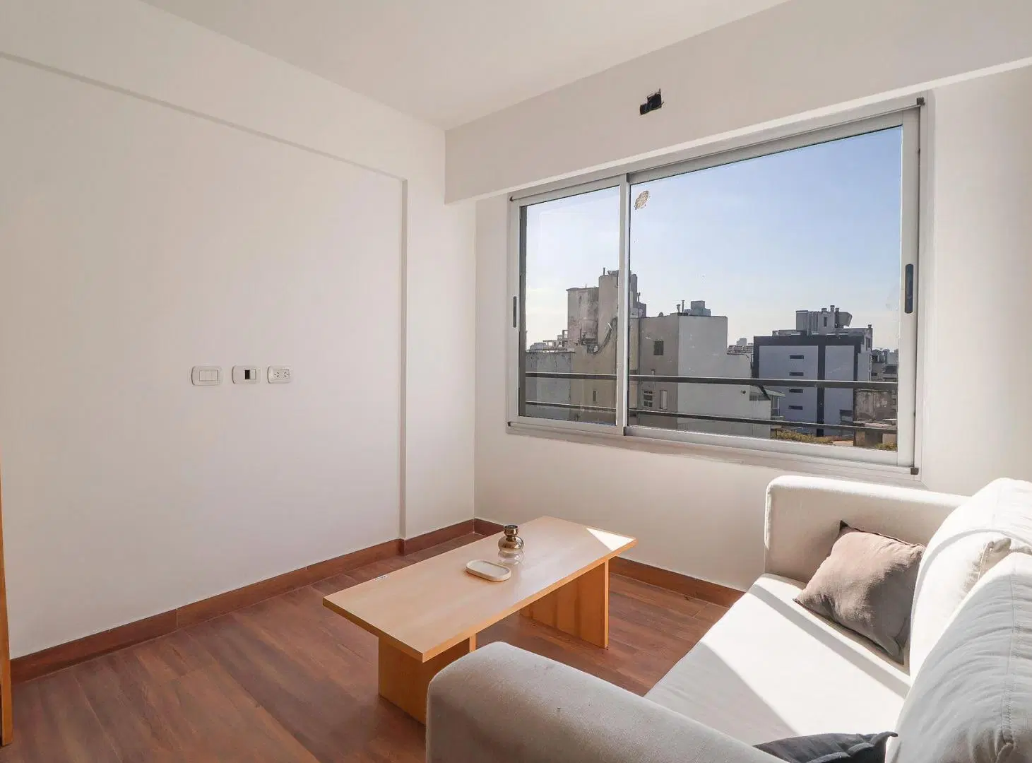 Venta dpto 3 amb c/terraza y 2 coch. Chacarita 2