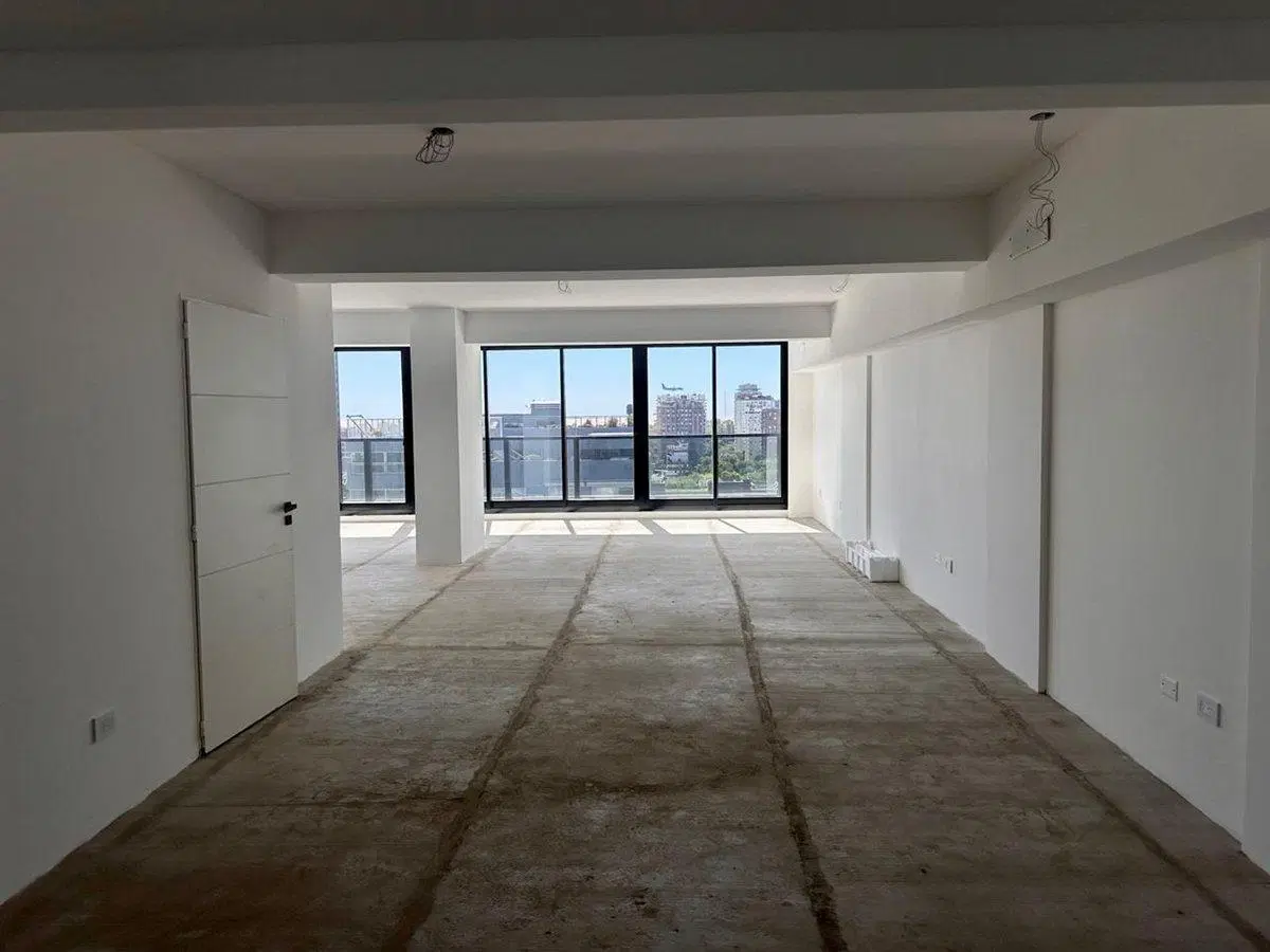 Venta Oficina Av Libertador Belgrano Piso Alto Río 2