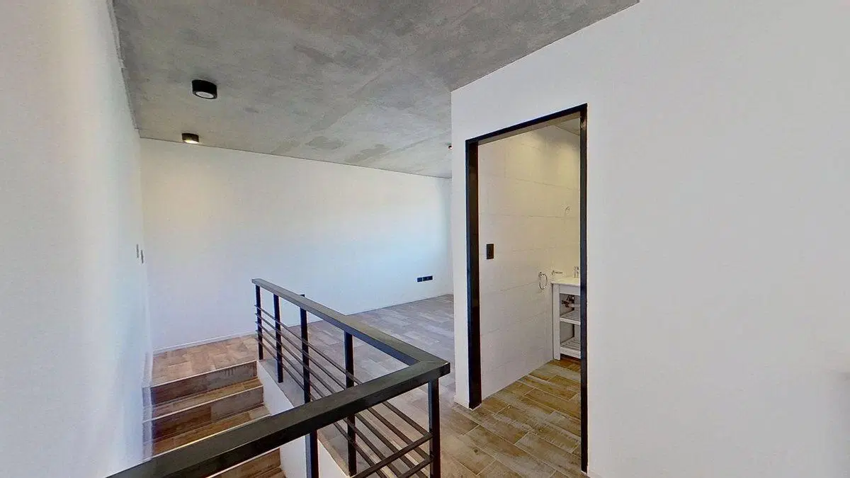 Triplex 3 ambientes con Jardín Parrilla y Cochera 4