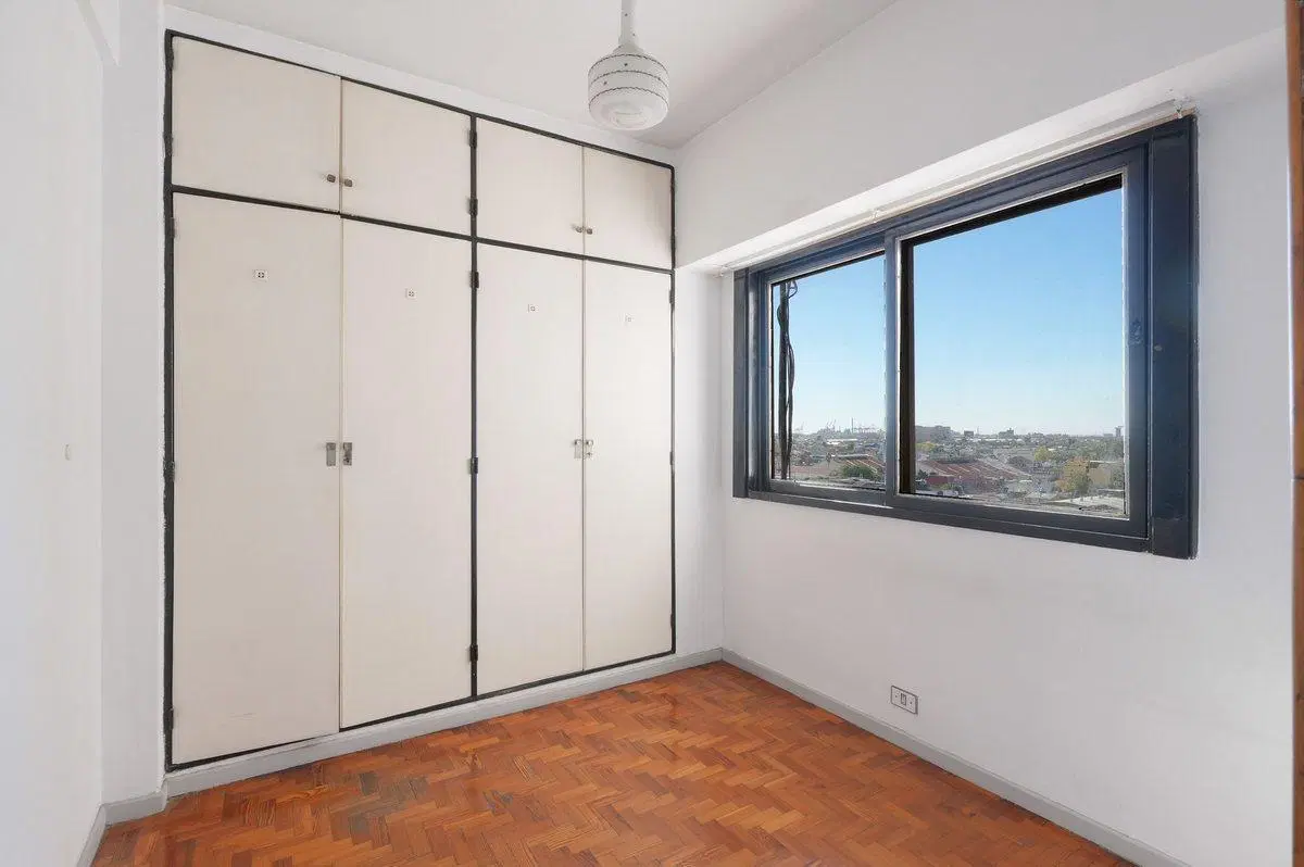 VENTA DEPTO 3 AMB. BALCON AVELLANEDA APTO CREDITO 4