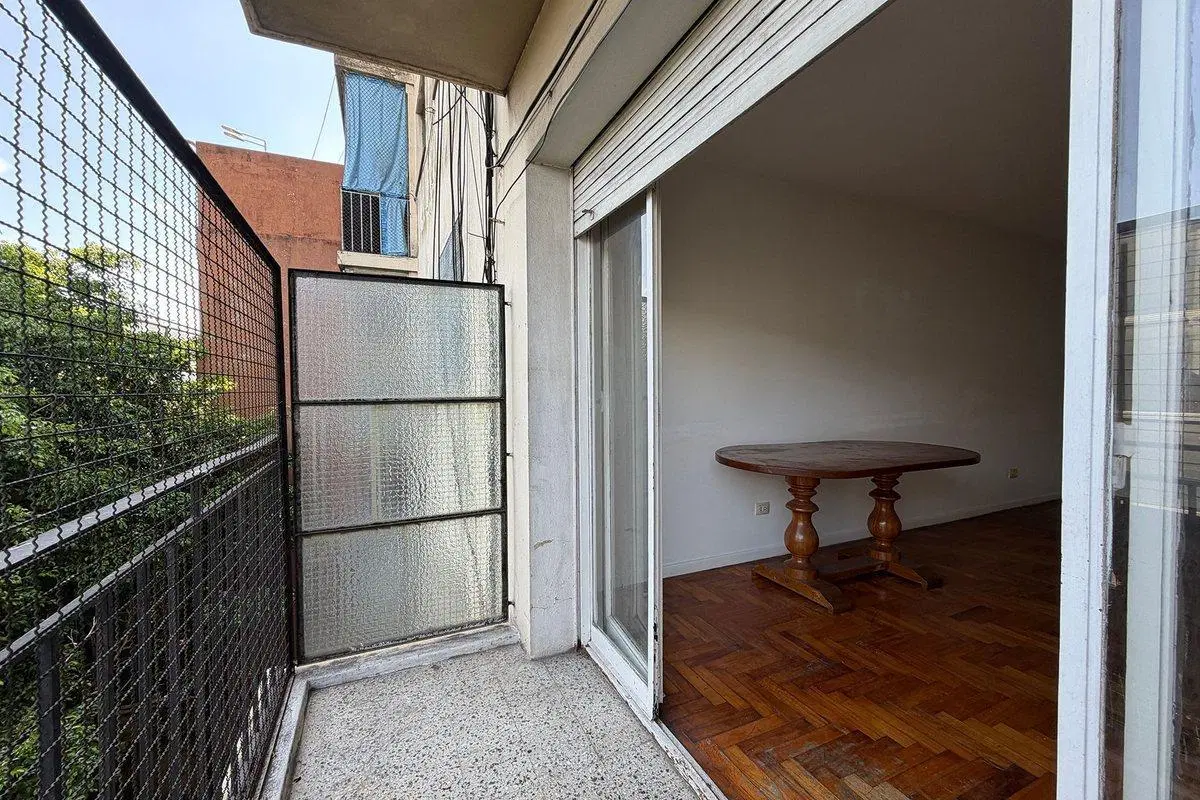 VENTA DPTO 3 AMB CON BALCON EN CABALLITO 5