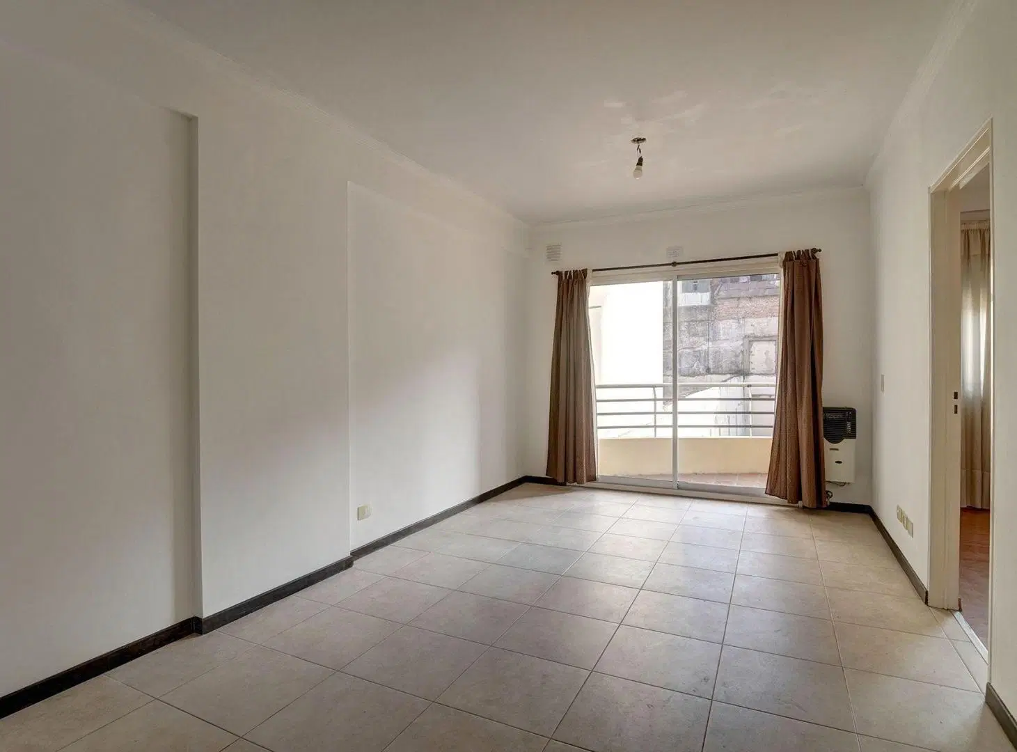 Venta Dpto.  2 Amb  C/Cochera - SUM y Gimnasio 4