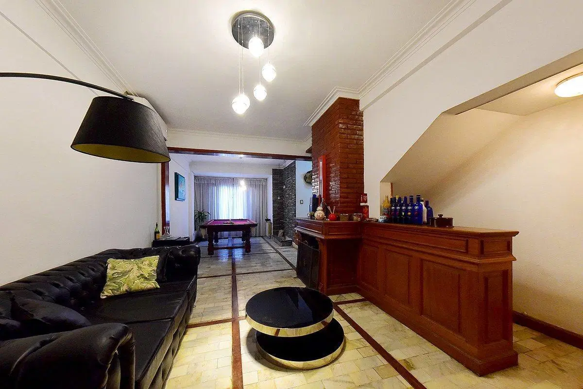 VENTA CASA 7 AMB. JARDIN Y GARAGE  - ADROGUÉ 3