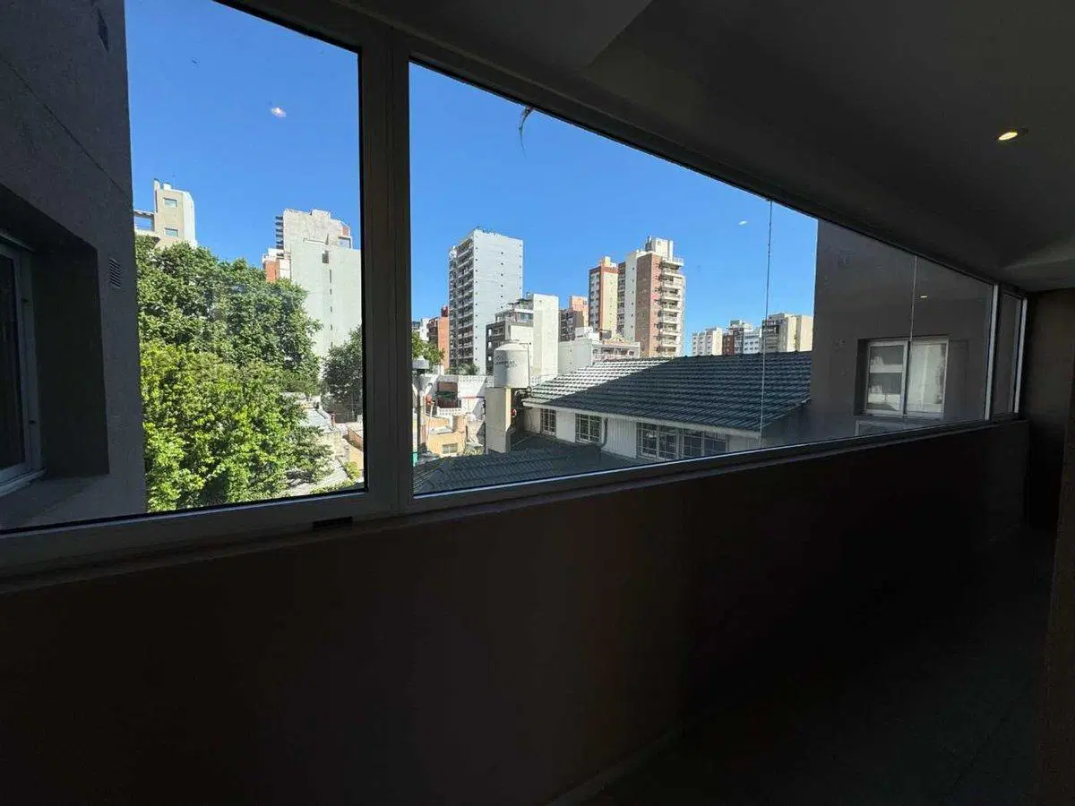 VENTA 2 AMB BCON COCHERA ESTRENAR  QUILMES CONESA 5