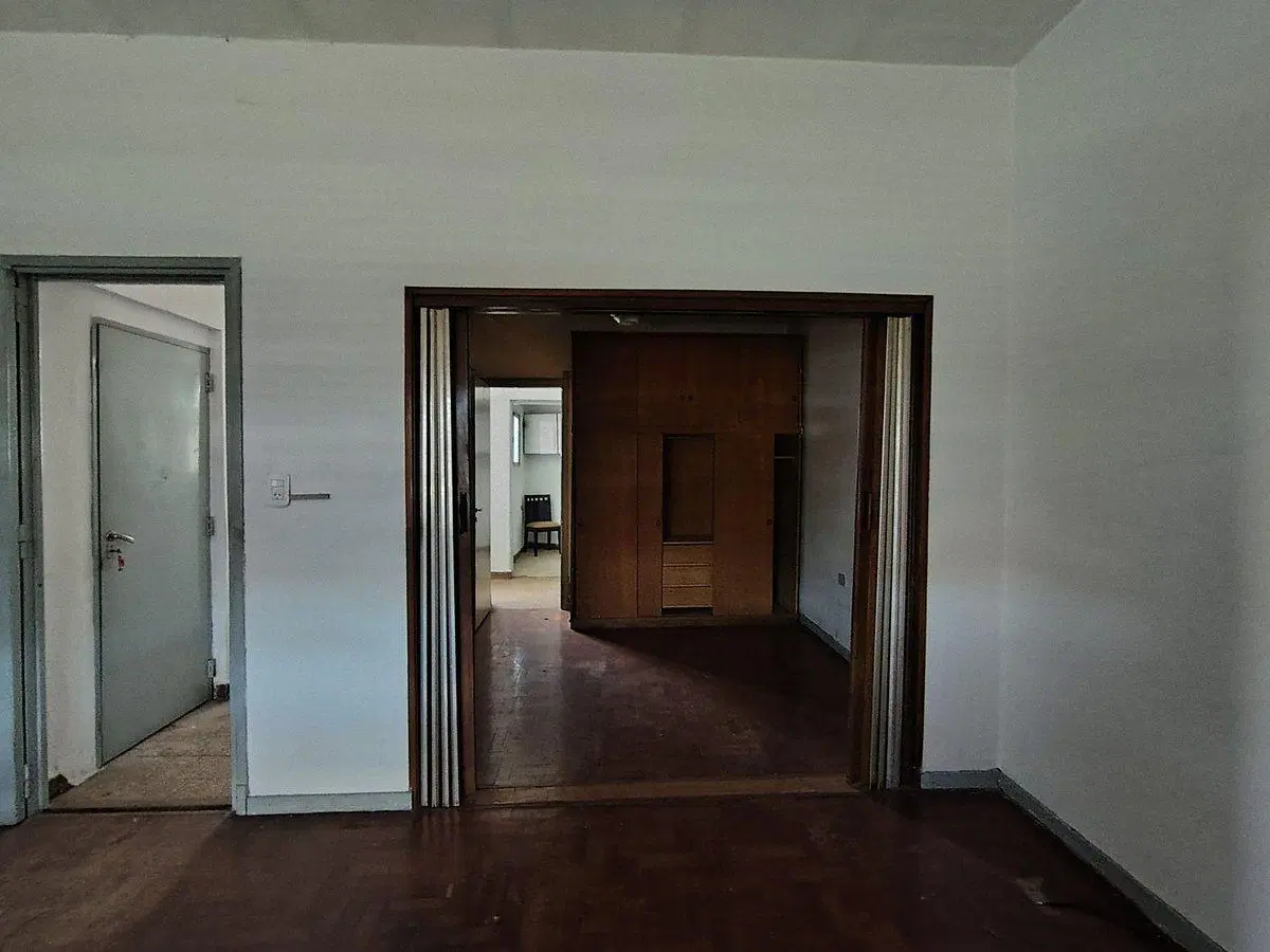 VENTA PH 2 AMBIENTES SIN EXPENSAS CIUDADELA 4