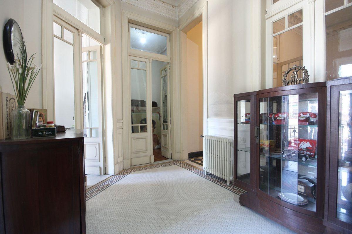 VENTA DEPTO 5 AMB BALCON MONSERRAT APTO CREDITO