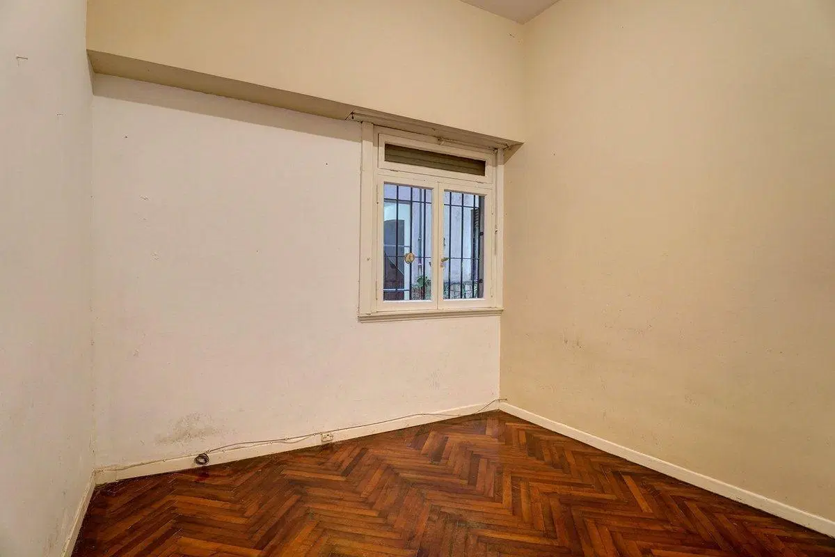 Venta dpto 3 amb c/dep, PB al frente , en Almagro 5