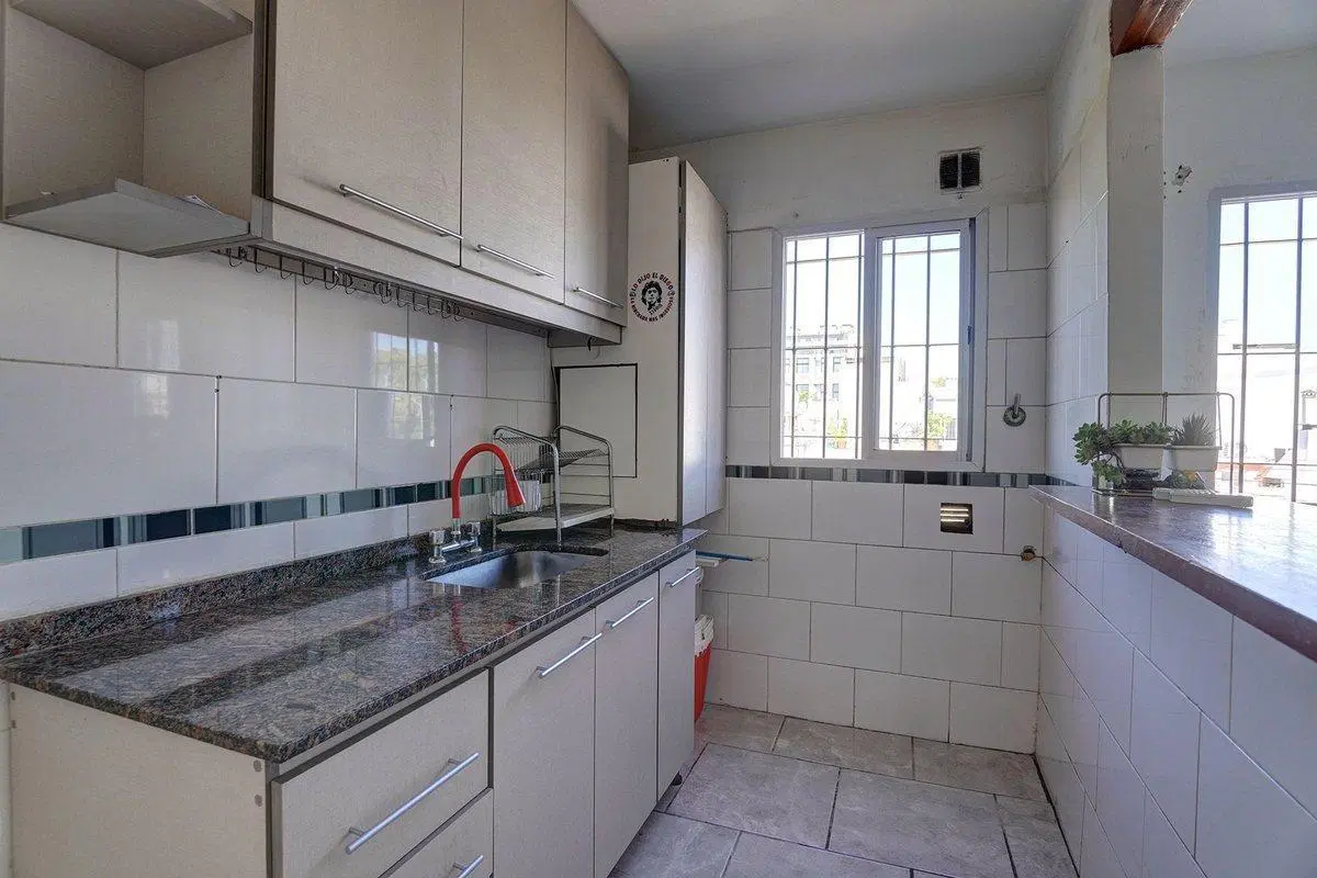 VENTA PH 4AMB FRENTE SIN EXPENSAS EN BOEDO 5