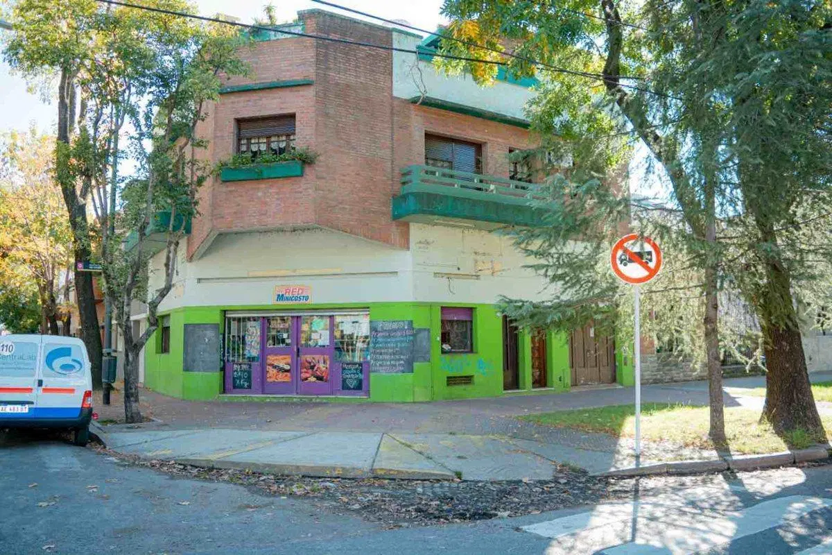 Venta PH 5 ambientes, quincho, terraza, Barracas 3