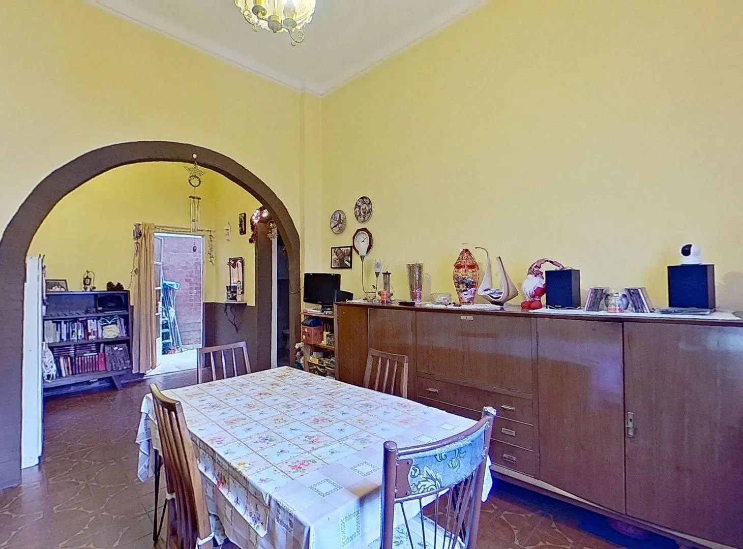 VENTA PH 2 AMBIENTES CON PATIO PLANTA BAJA LA BOCA 4