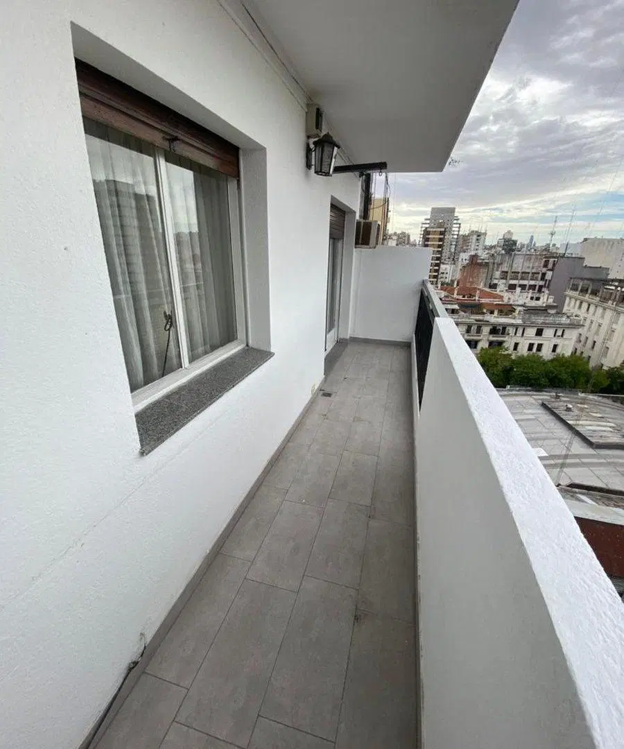 AMPLIO 2 AMB CON BALCON Y VISTA ABIERTA BALVANERA 8
