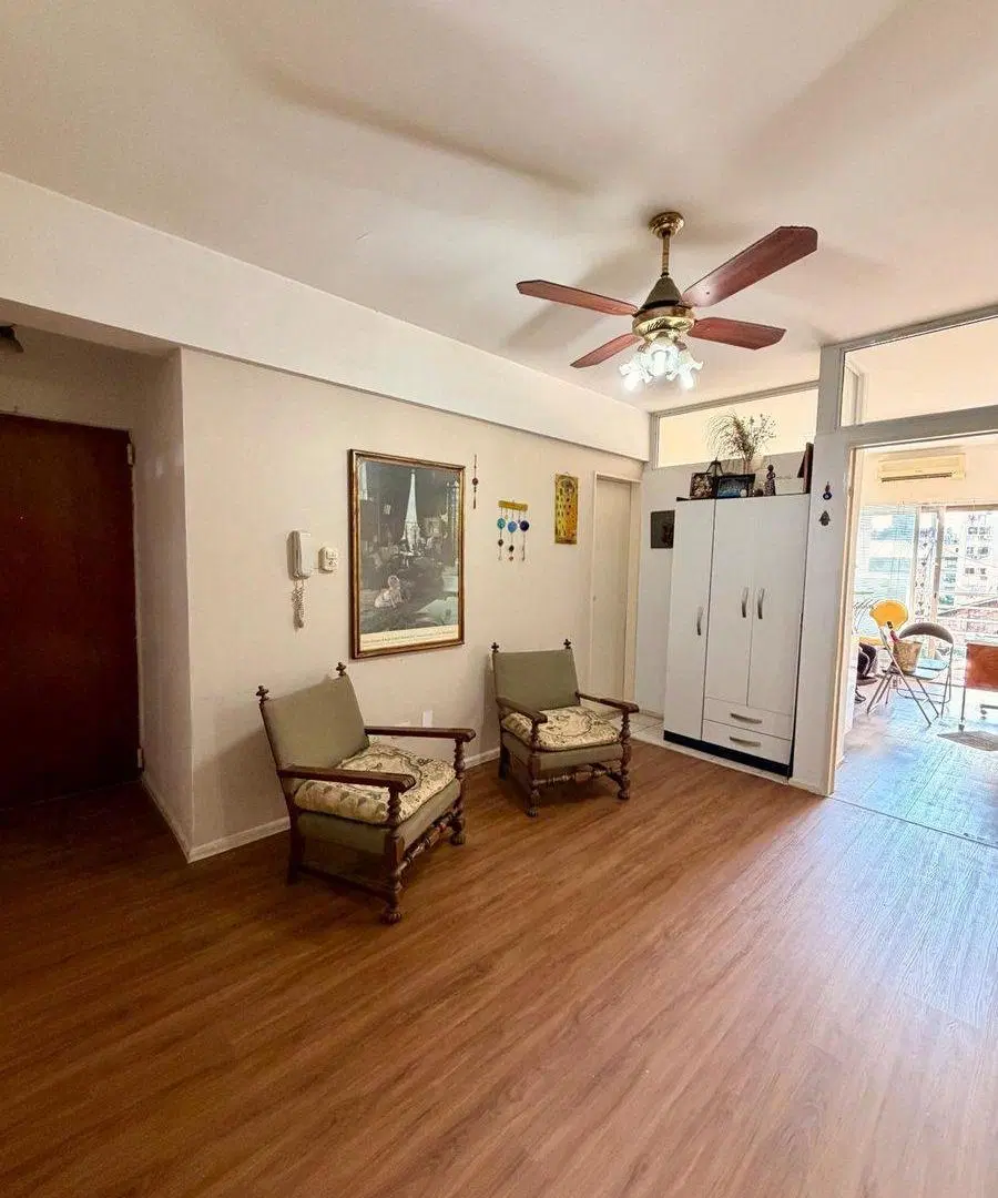 Venta Dpto 2 Amb vista Abierta Avenida Corrientes 4