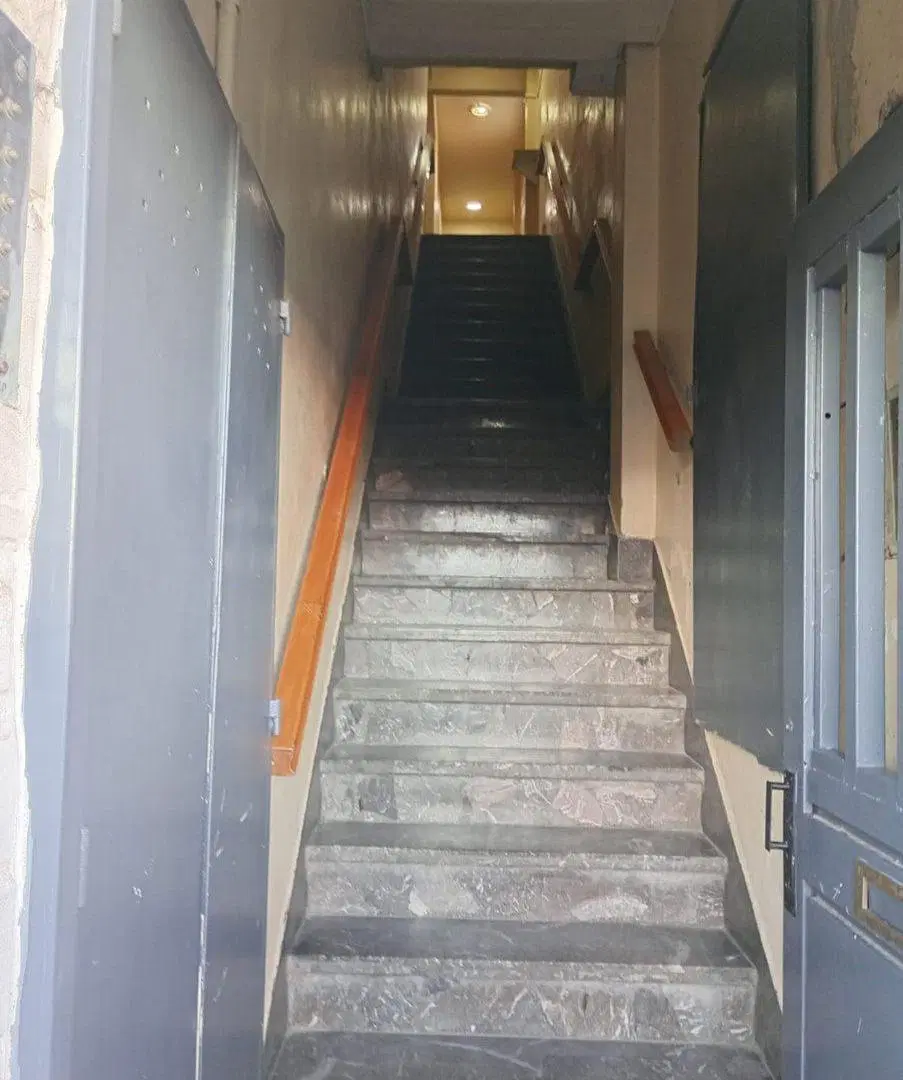 Venta Dpto 3 Amb en Gral San Martín. Patio propio. 2